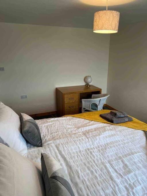 2 Bedroom House Overlooking Pierowall Bay, Westray Exterior photo